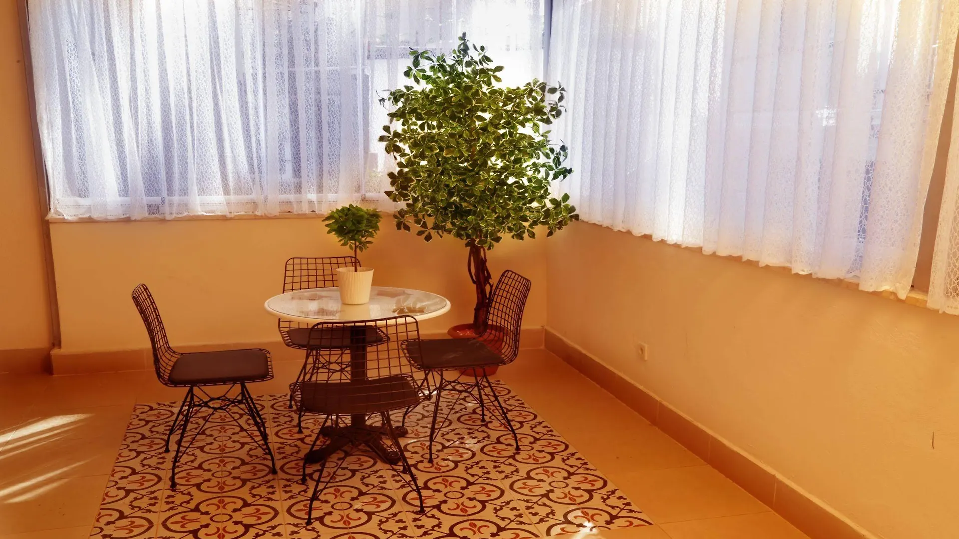 **  Sisli Mls Hotel İstanbul Türkiye
